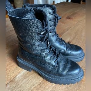 Maguire Bellagio Black Winter boots size 8